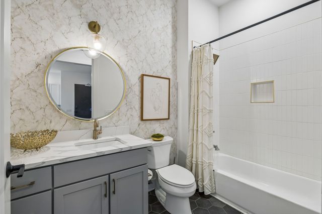 815 Main St Apt 202, Nashville, TN 37206