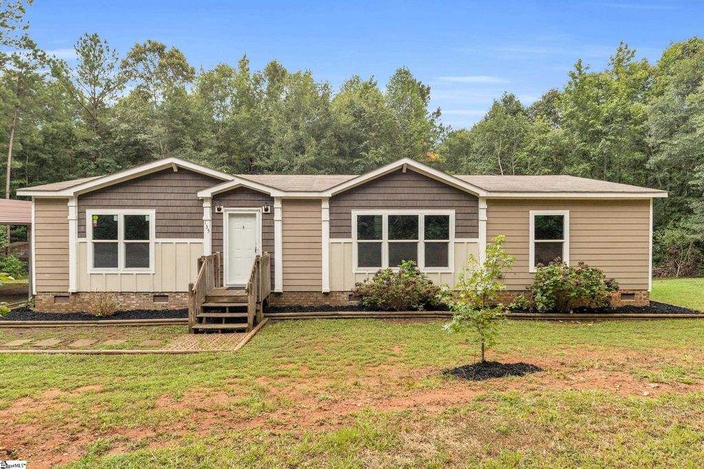 135 Dennis Ward Circle, Anderson, SC 29626