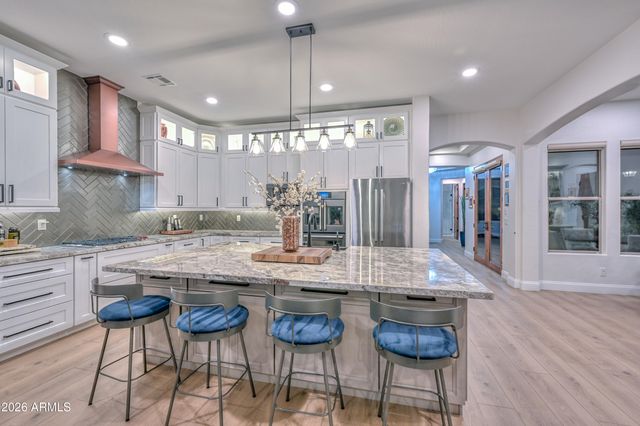 28638 N 68TH Drive, Peoria, AZ 85383