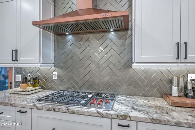 28638 N 68TH Drive, Peoria, AZ 85383