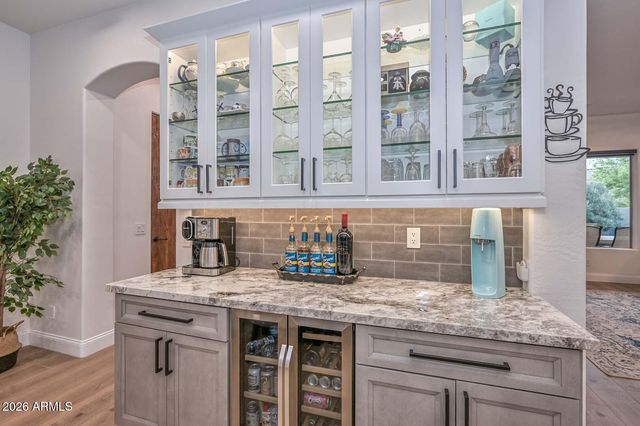 28638 N 68TH Drive, Peoria, AZ 85383