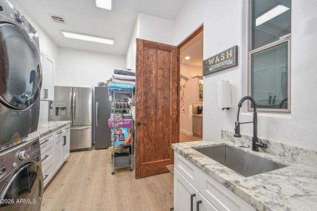 28638 N 68TH Drive, Peoria, AZ 85383