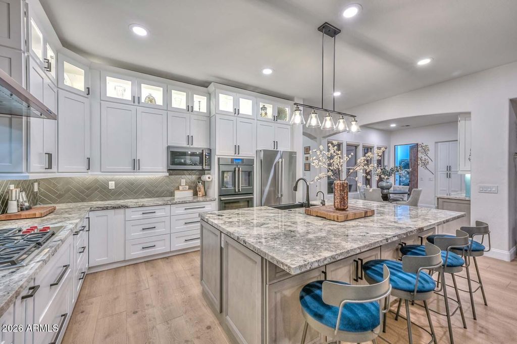28638 N 68TH Drive, Peoria, AZ 85383 — photo 2