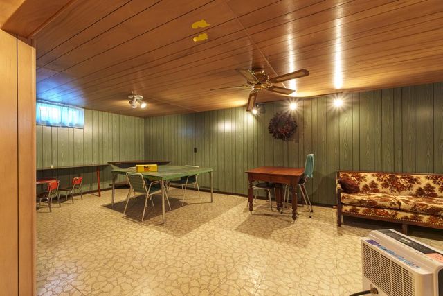 1502 River DRIVE, Watertown, WI 53094