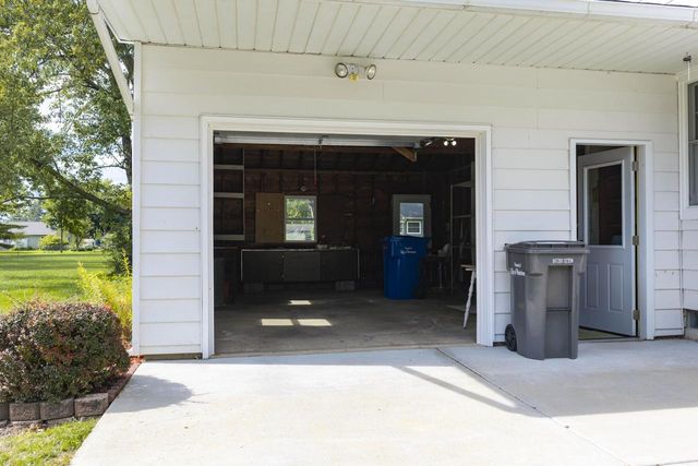1502 River DRIVE, Watertown, WI 53094