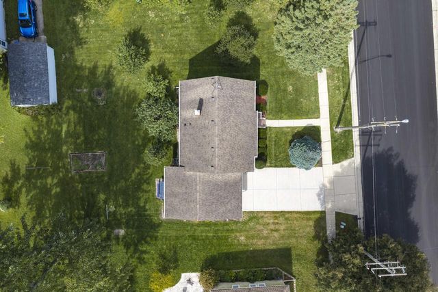 1502 River DRIVE, Watertown, WI 53094