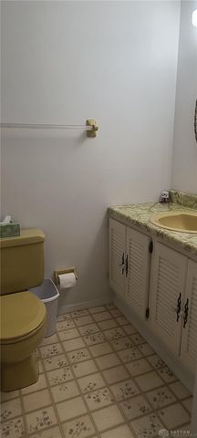 1928 El Camino Drive, Xenia, OH 45385