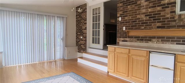 1928 El Camino Drive, Xenia, OH 45385
