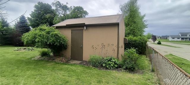 1928 El Camino Drive, Xenia, OH 45385