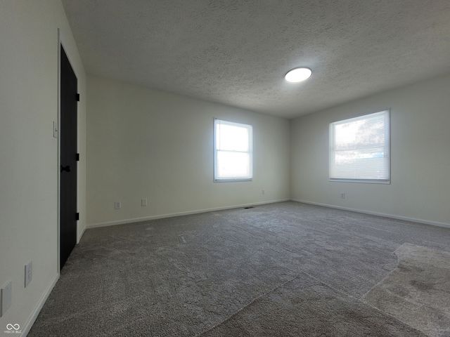 632 N Englewood Drive, Crawfordsville, IN 47933