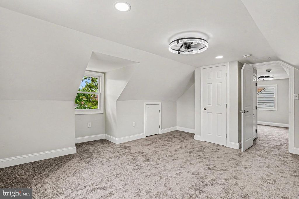 Image 19 of property listing at 3413 LOGANVIEW DR, Baltimore, MD 21222