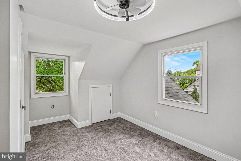 Image 20 of property listing at 3413 LOGANVIEW DR, Baltimore, MD 21222