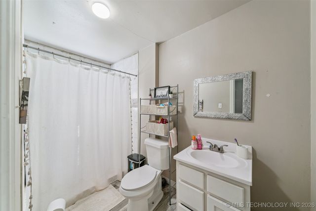 10156 E 4th Place, Tulsa, OK 74128