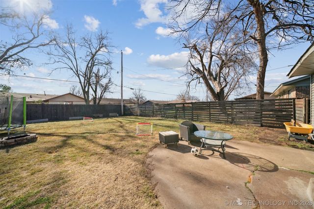 10156 E 4th Place, Tulsa, OK 74128