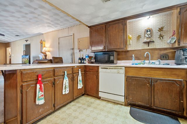 2828 Fairbrook Street, Irving, TX 75062