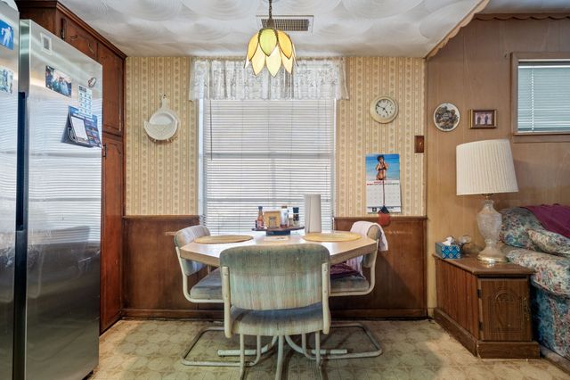 2828 Fairbrook Street, Irving, TX 75062