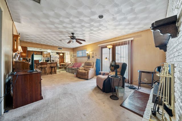 2828 Fairbrook Street, Irving, TX 75062