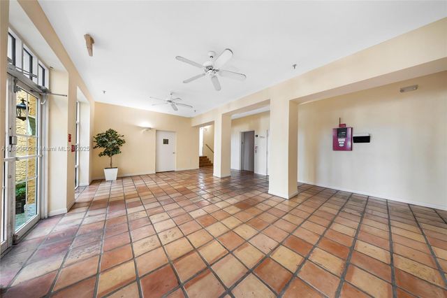 1255 Pennsylvania Ave 307, Miami Beach, FL 33139