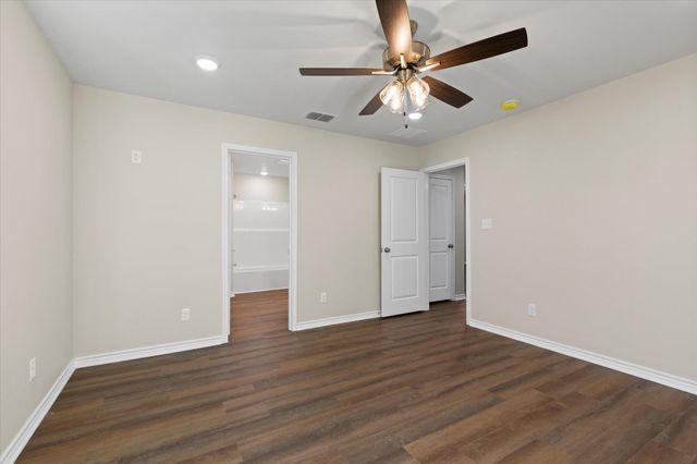 604 Hilltop Drive, Longview, TX 75604