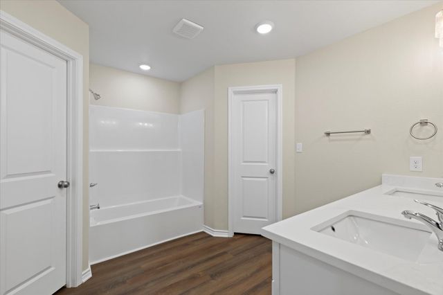 604 Hilltop Drive, Longview, TX 75604