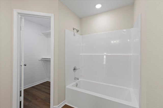 604 Hilltop Drive, Longview, TX 75604