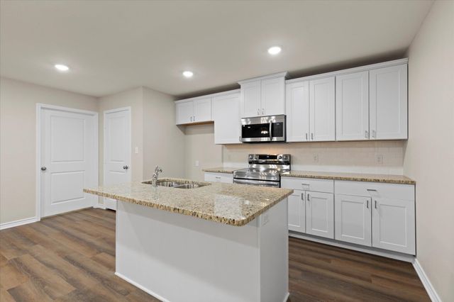 604 Hilltop Drive, Longview, TX 75604