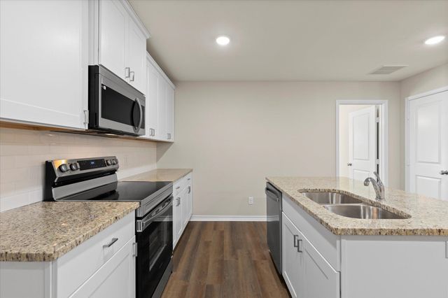 604 Hilltop Drive, Longview, TX 75604