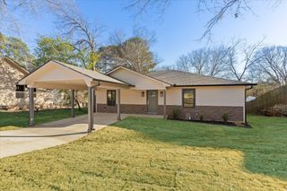 604 Hilltop Drive, Longview, TX 75604