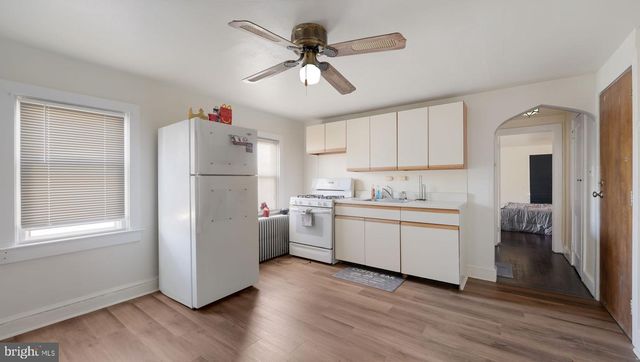 301 LAFAYETTE ST, Bristol, PA 19007