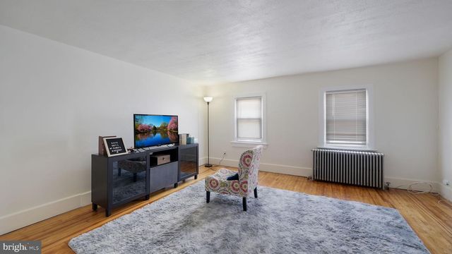 301 LAFAYETTE ST, Bristol, PA 19007