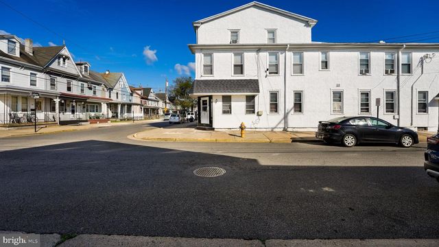 301 LAFAYETTE ST, Bristol, PA 19007