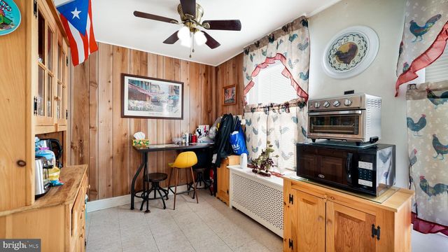 301 LAFAYETTE ST, Bristol, PA 19007