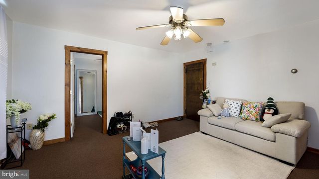 301 LAFAYETTE ST, Bristol, PA 19007