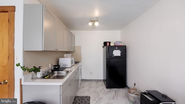 301 LAFAYETTE ST, Bristol, PA 19007