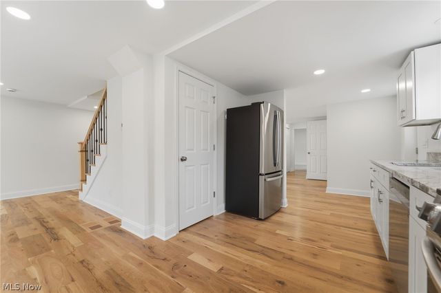 13829 Carlton Street, Burton, OH 44021