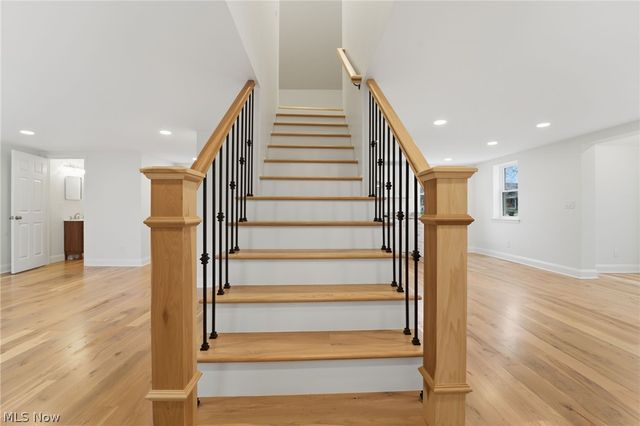 13829 Carlton Street, Burton, OH 44021