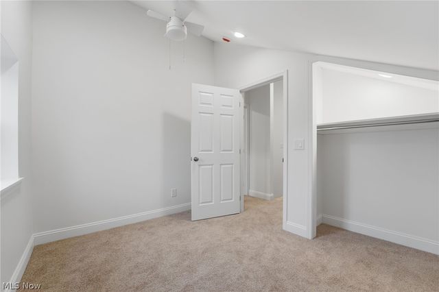 13829 Carlton Street, Burton, OH 44021