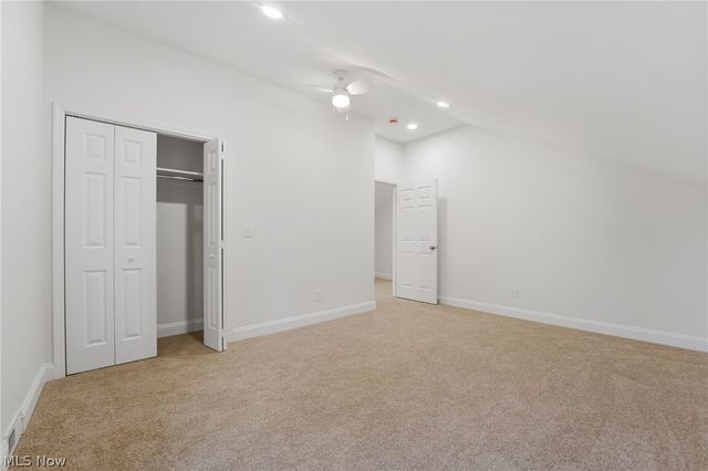 13829 Carlton Street, Burton, OH 44021