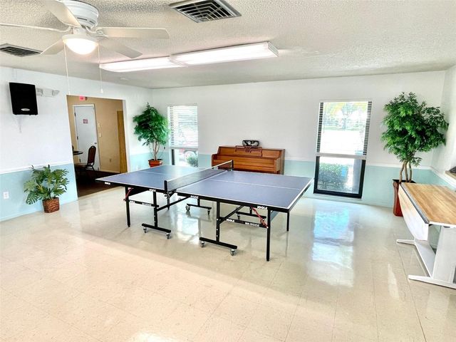 137 DRIFTING SANDS DRIVE, Venice, FL 34293