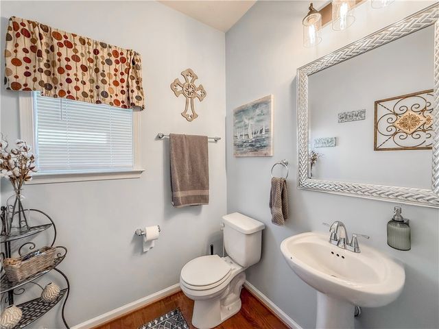4006 Fieldcrest Dr, South Fayette, PA 15017