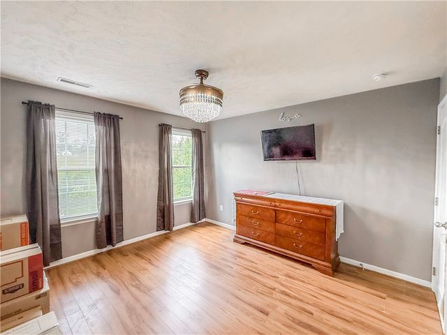 4006 Fieldcrest Dr, South Fayette, PA 15017