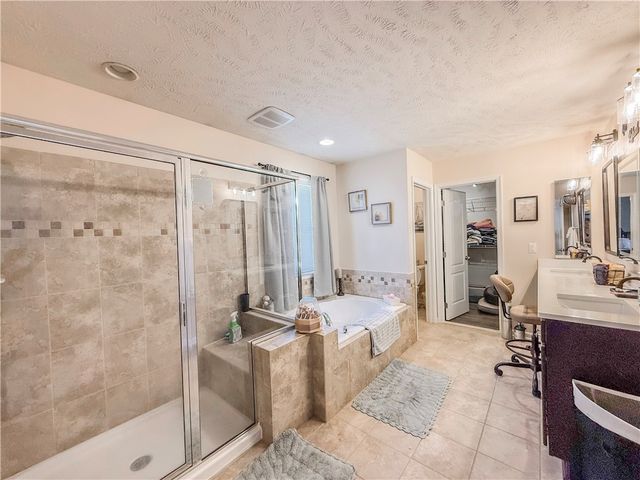 4006 Fieldcrest Dr, South Fayette, PA 15017