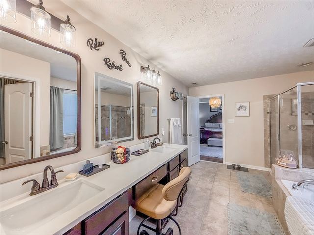 4006 Fieldcrest Dr, South Fayette, PA 15017
