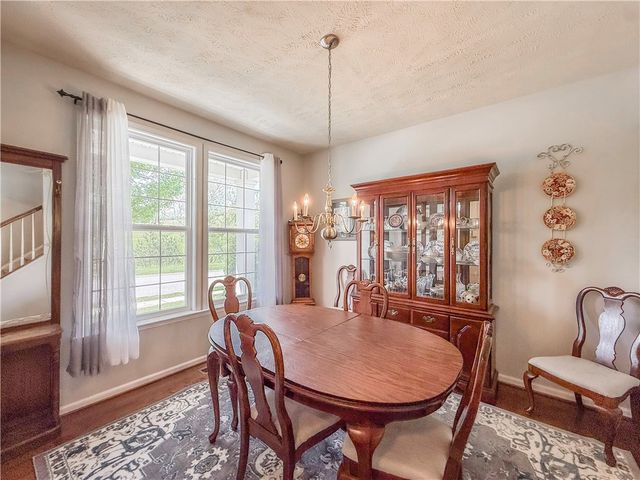 4006 Fieldcrest Dr, South Fayette, PA 15017