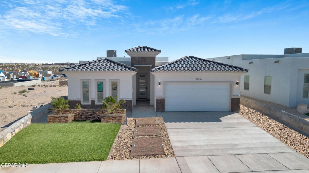 12716 MIDDLESBROUGH Avenue, Horizon City, TX 79928