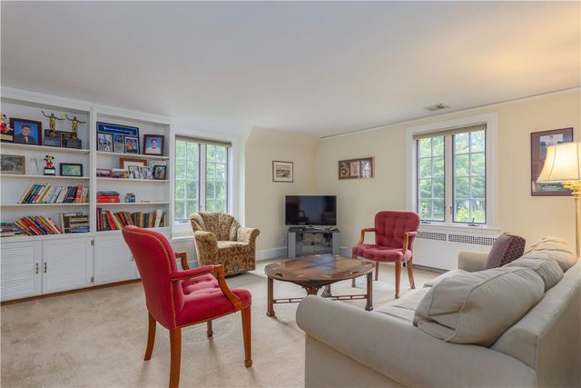 25 Eastfield Road, Mount Vernon, NY 10552