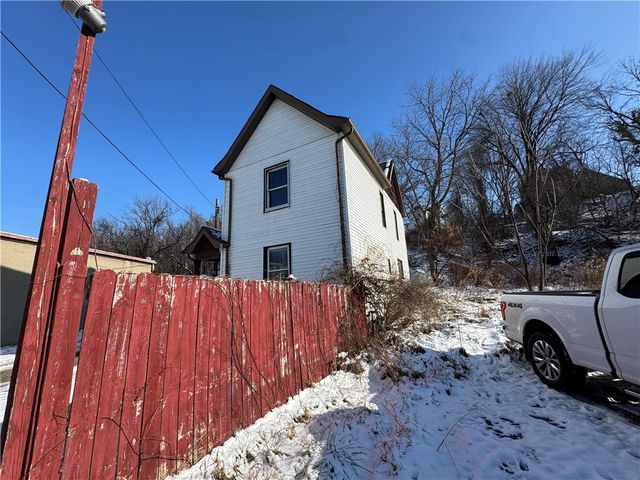 311 Shadyside St, New Castle, PA 16101