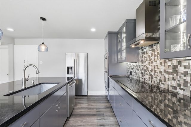3611 Luallen Drive, Carrollton, TX 75007