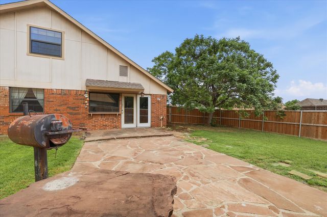 3611 Luallen Drive, Carrollton, TX 75007