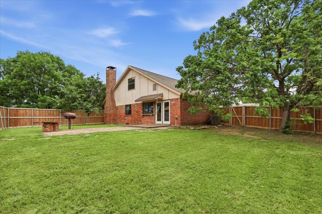 3611 Luallen Drive, Carrollton, TX 75007